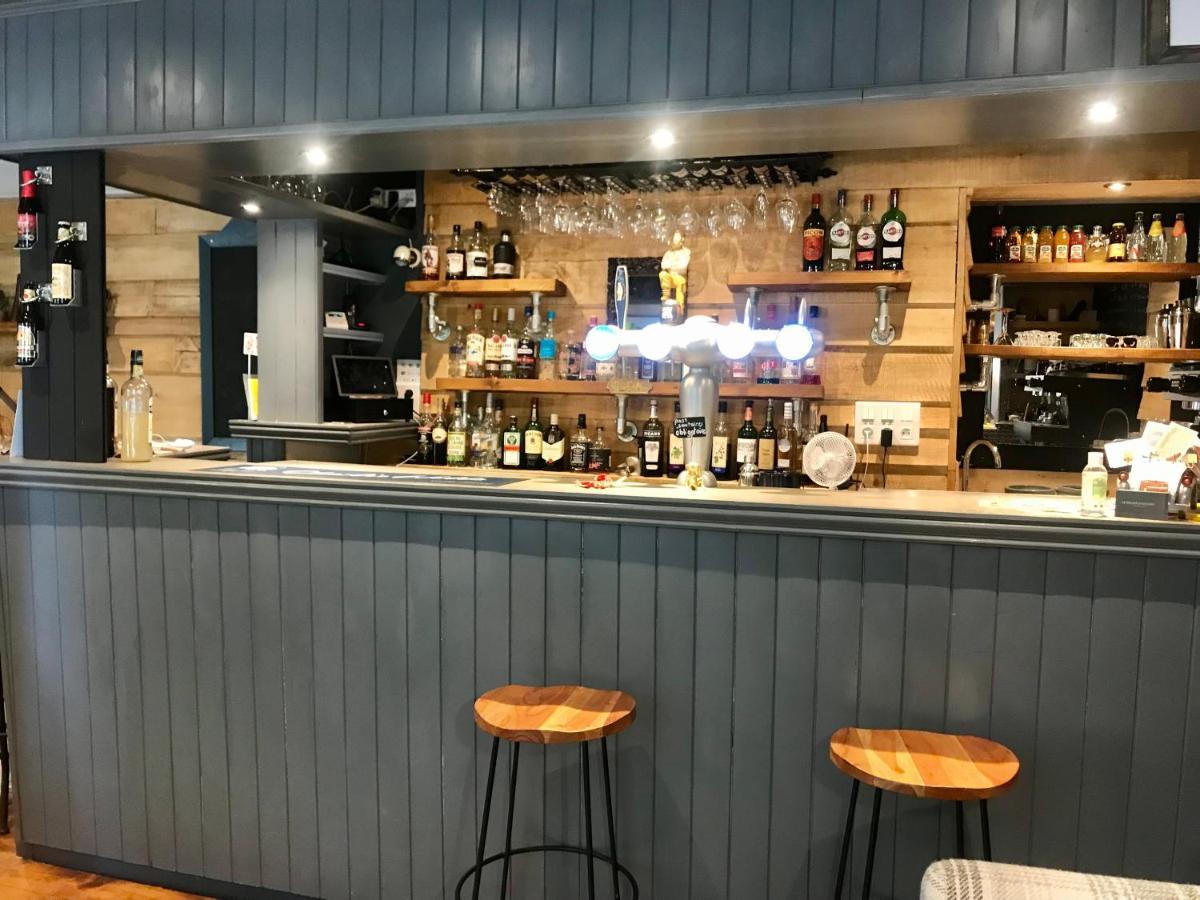 オルネー Le Relais D'Aulnay Bed & Breakfast エクステリア 写真